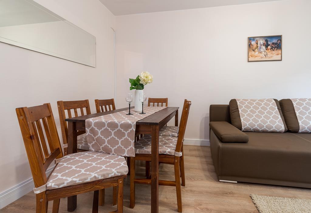 P&O Apartments Kasprzaka Warsaw Ngoại thất bức ảnh